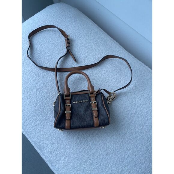 Michael Kors Micheal Kors mini Bauletto crossbody bag - Picture 2 of 5